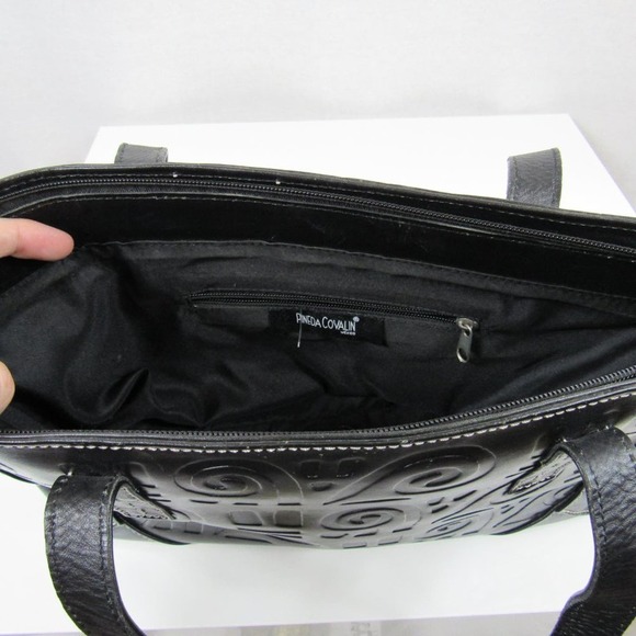Pineda Covalin Black Leather Embossed Shoulder Bag Classy Chic - Picture 5 of 7